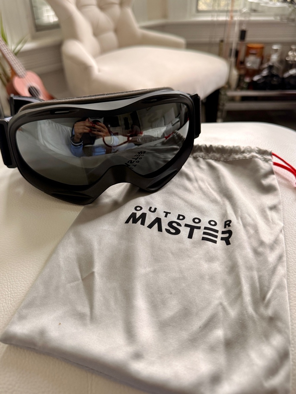 Outdoor Master Black Ski Goggles with Protective Pouch